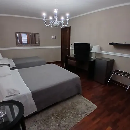 La Del Vulcano Bed & Breakfast *